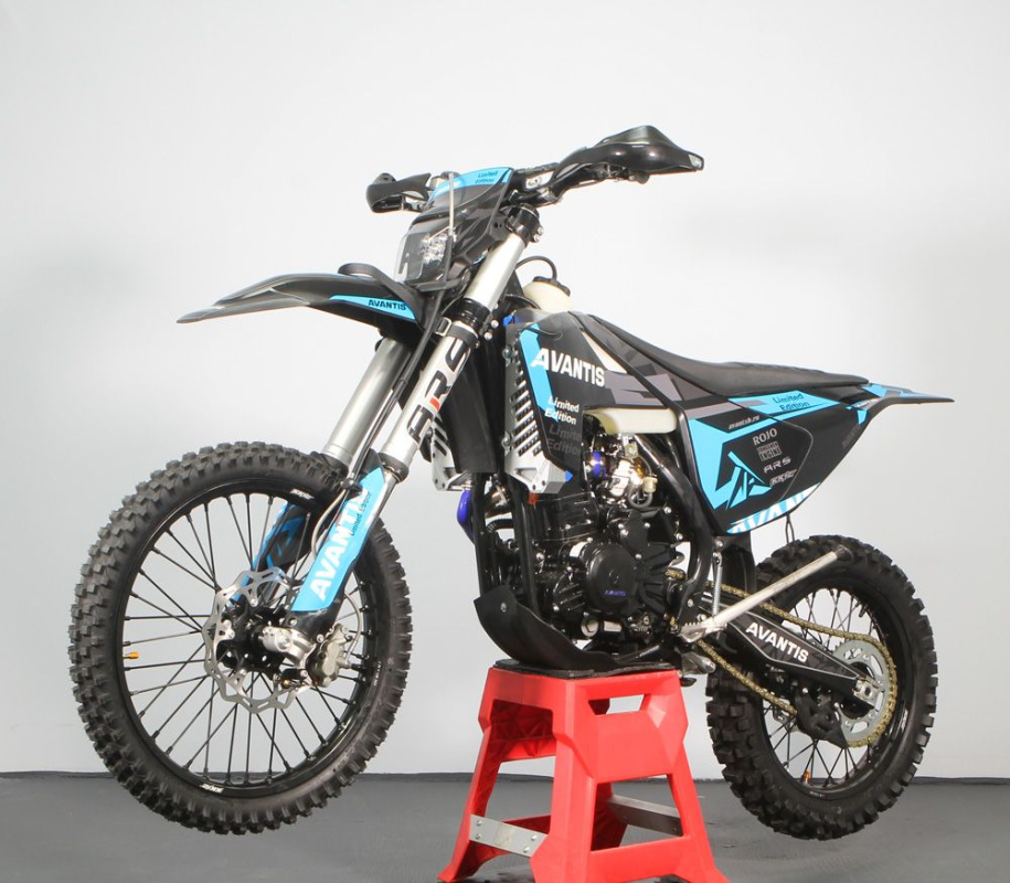 Мотоцикл кроссовый эндуро AVANTIS 300 Pro Carb FCR Exclusive (NC300-S/182MM) ARS